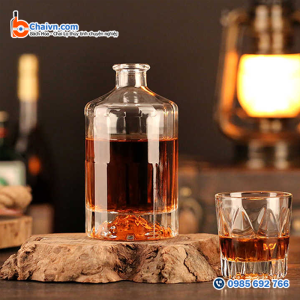 vỏ chai thủy tinh trắng
